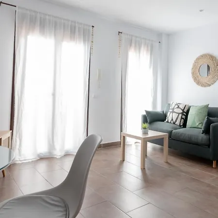 Aparthotel La Vista *